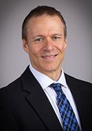 Portrait: Ken R. Knaub